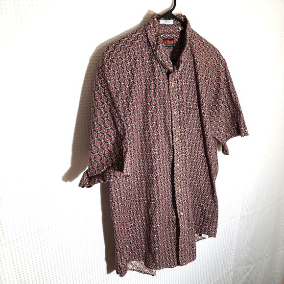 Jos A Bank L Shirt Men's Made in USA Cotton Geometric Print Vintage Sportswear - Picture 2 of 5